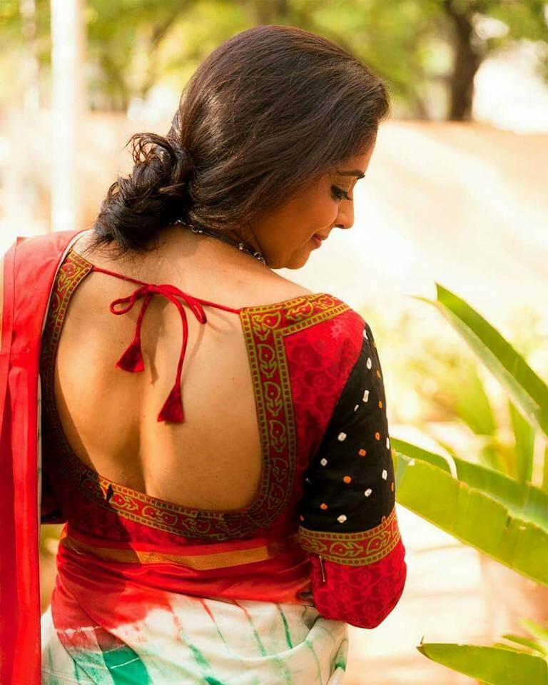 20 Stylish and Trendy Saree Blouse Back Neck Designs.