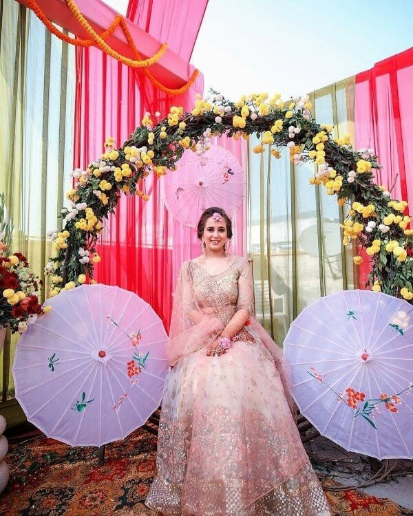 Indian Mehndi ceremony Photoshoot & flower Decoration Ideas for bride